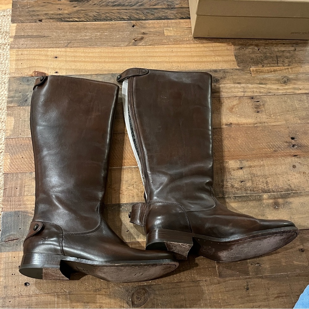 Frye Melissa Button Back Zip Boots